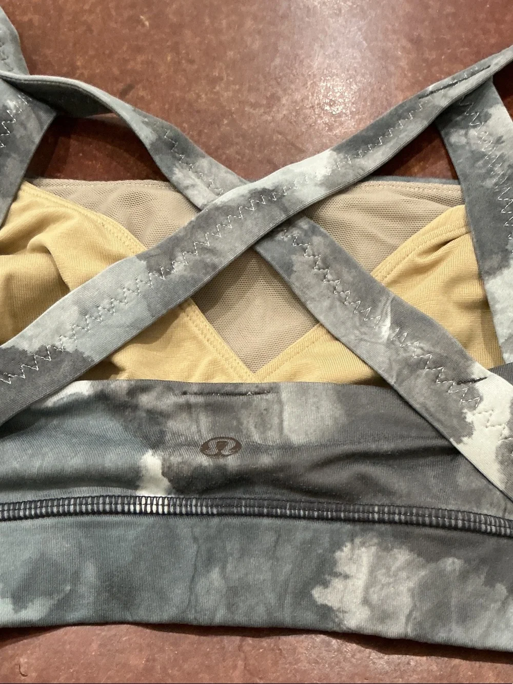 lululemon athletica Gray & White Tie-Dye Crossback Sports Bra
